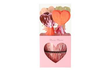 Cupcakes et toppers en pinãtas coeurs