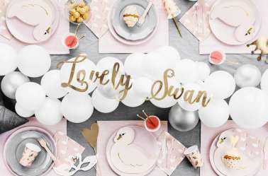 Table anniversaire theme cygne
