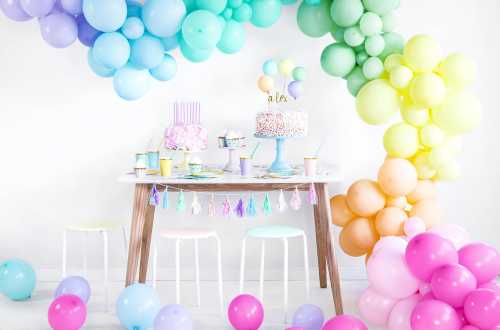 Décoration – Ballon rose – Anniversaire enfant – Monstres des fêtes