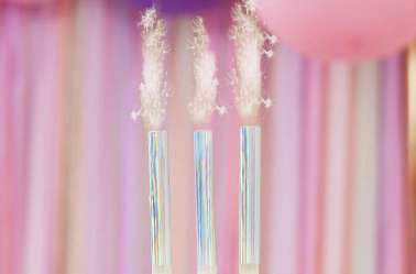 Fontaines baby shower et révélation  de sexe à flamme irisée