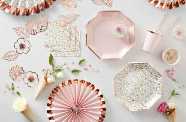 Table anniversaire fleurs