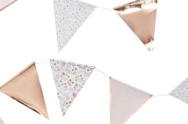 Bannière et Guirlande fanions fleurs