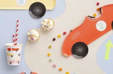 Gobelets de table anniversaire Voitures