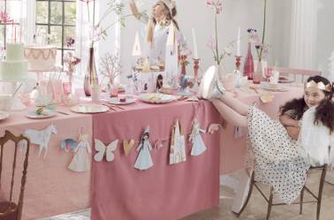 Guirlande anniversaire conte de princesse