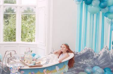 anniversaire sirène avec couronne