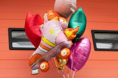 Grand ballon patin à roulette – 74 cm