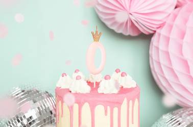 Bougie chiffre rose avec couronne