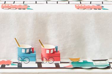 Vaisselle jetable train