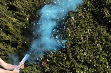 Canon à fumée et à confettis pour révélation de sexe - Bleu