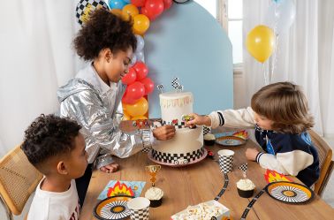 Chapeaux de Fête Voiture de Course GO!