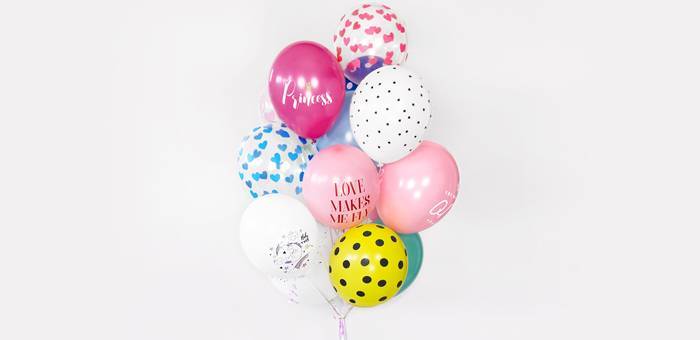 Une sélection de ballons de baudruche imprimés pour fêtes