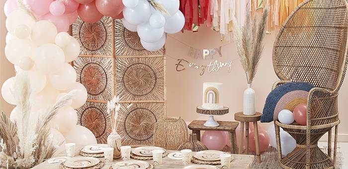 Déco anniversaire Happy Everything : le fête feel good